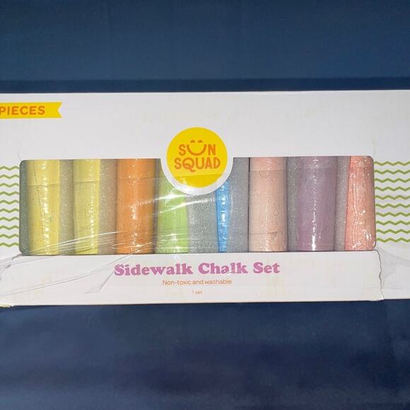 Set of 120 Pieces of Sidewalk Chalk - Picture 1 of 3